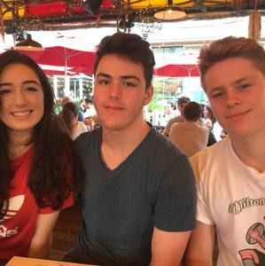 Meet your Posher, Julia